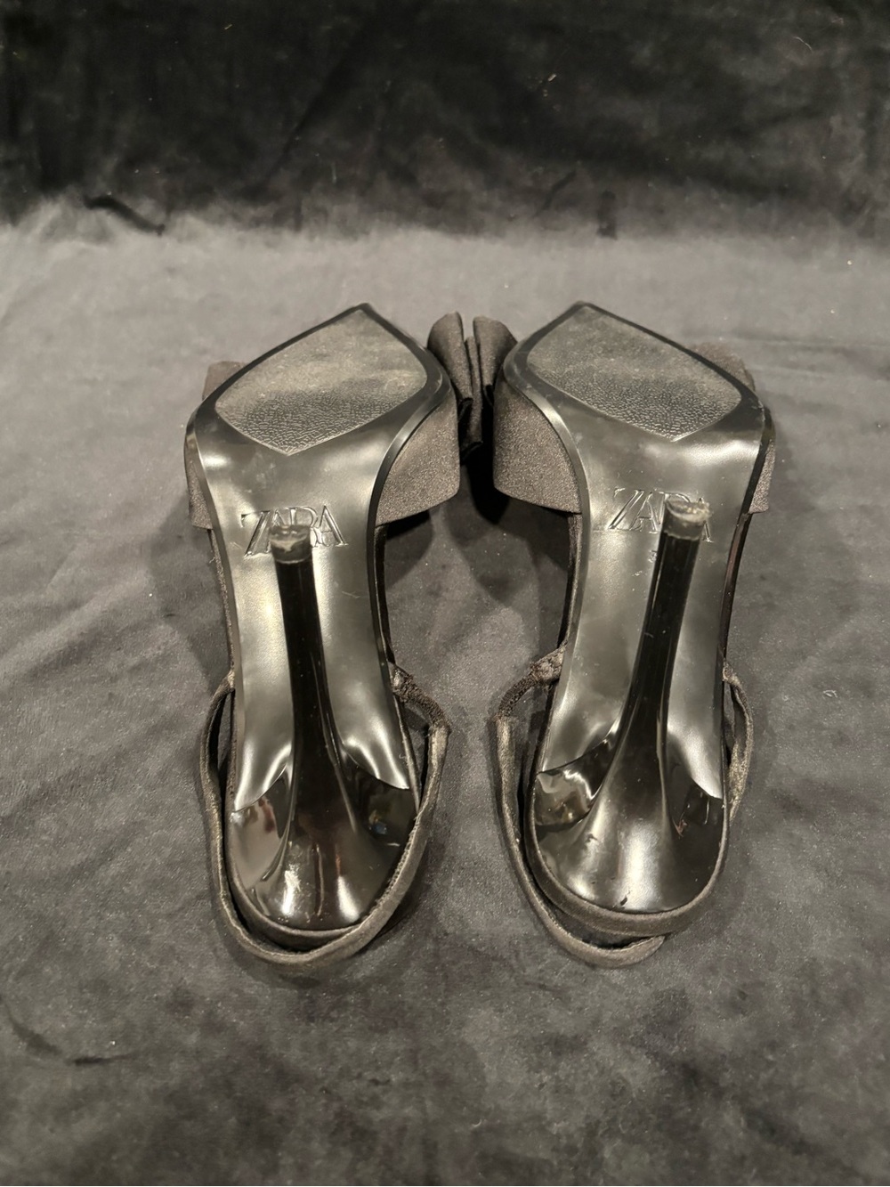 Zara Black Pointed-Toe Slingback Heels with Bow - Picture 9 of 12